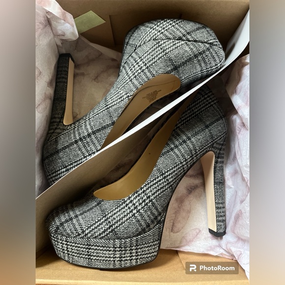 Jessica Simpson Cara Plaid heels NWT! New in box! - Picture 7 of 9